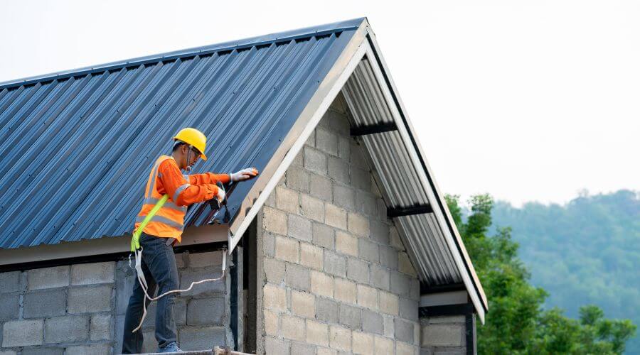 Expert top industrial roofings services in Dania, FL